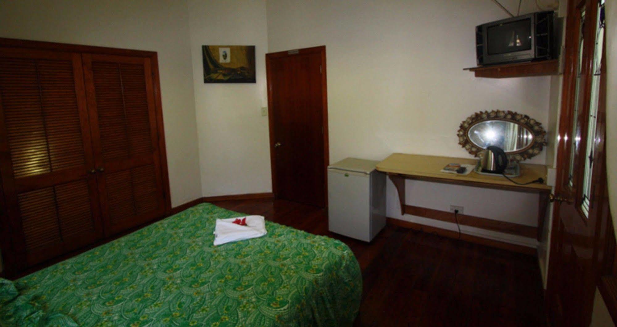 Lynn'S Getaway Hotel Apia Exteriér fotografie